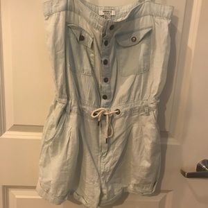 Cute skinny-strap overall inspired short jumpsuit